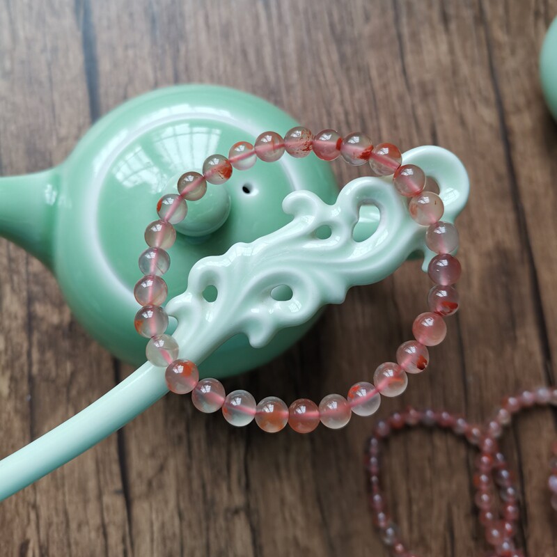 天然原矿南红玛瑙冰飘手串手链冰