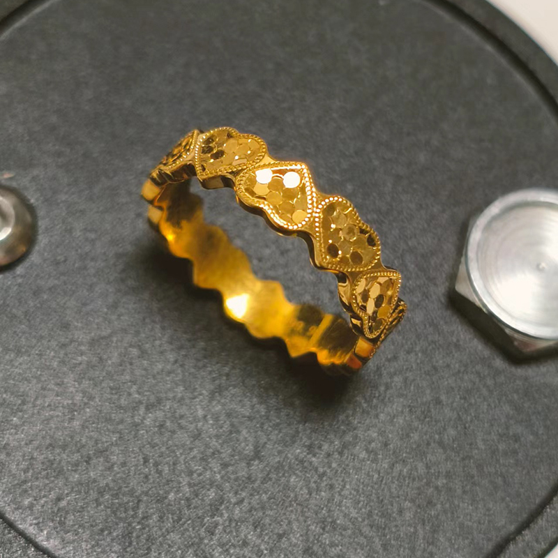 黄金戒指999足金爱心鱼鳞素圈戒指5G实心戒子送女友圣诞节礼物