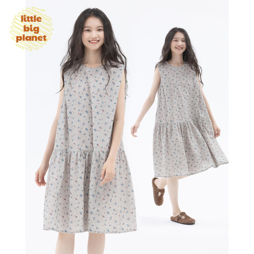 小小大星球女童满印背心裙