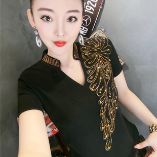 V领t恤女短袖2025新款小衫显瘦重工烫钻洋气打底衫上衣女装欧洲站