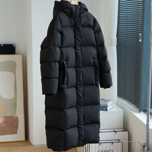 2025冬季高品质鹅绒服女