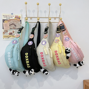 儿童腰包女孩外出青少年休闲背包中小学生单肩轻便斜挎胸包字母包