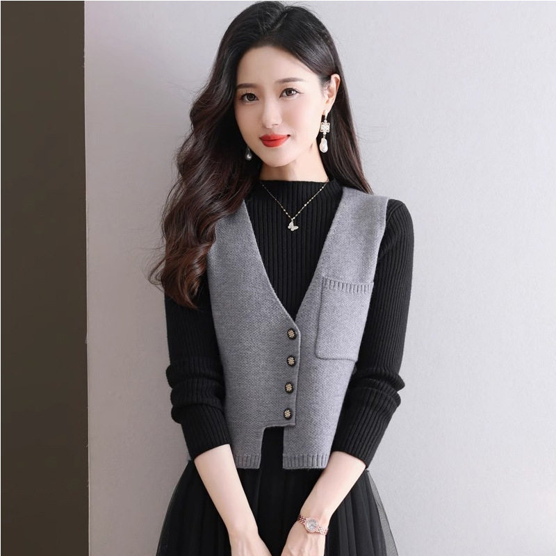 针织毛线无袖女士马甲背心2025新款不规则坎肩外搭小个子马夹春秋