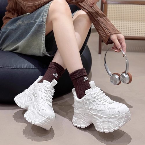 欧洲站显脚小老爹鞋女春秋款真皮厚底松糕鞋增高8CM欧货小白鞋潮