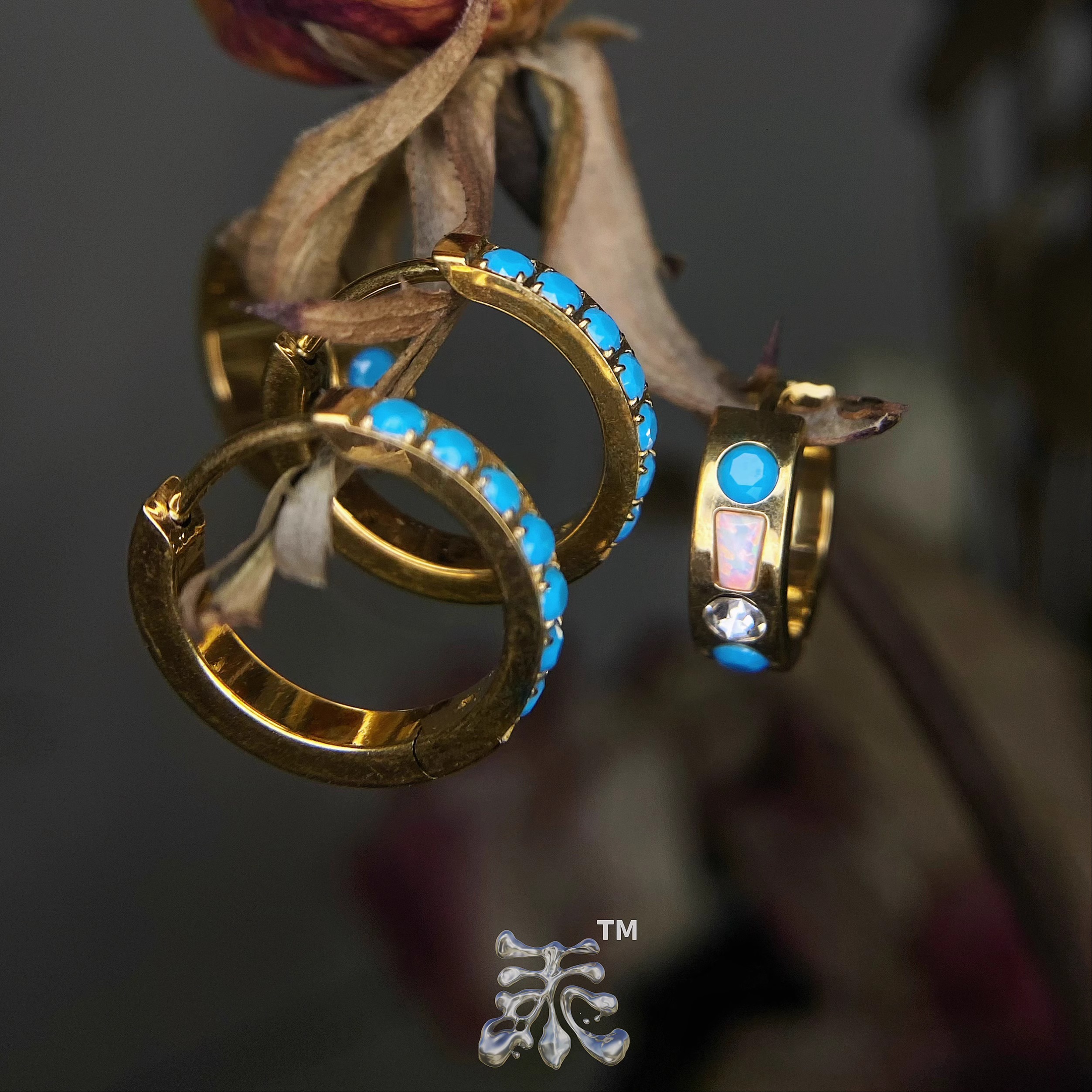 尘封边水 镀金宽边绿松石环系列植入级钛合金耳钉个性亚文化饰品