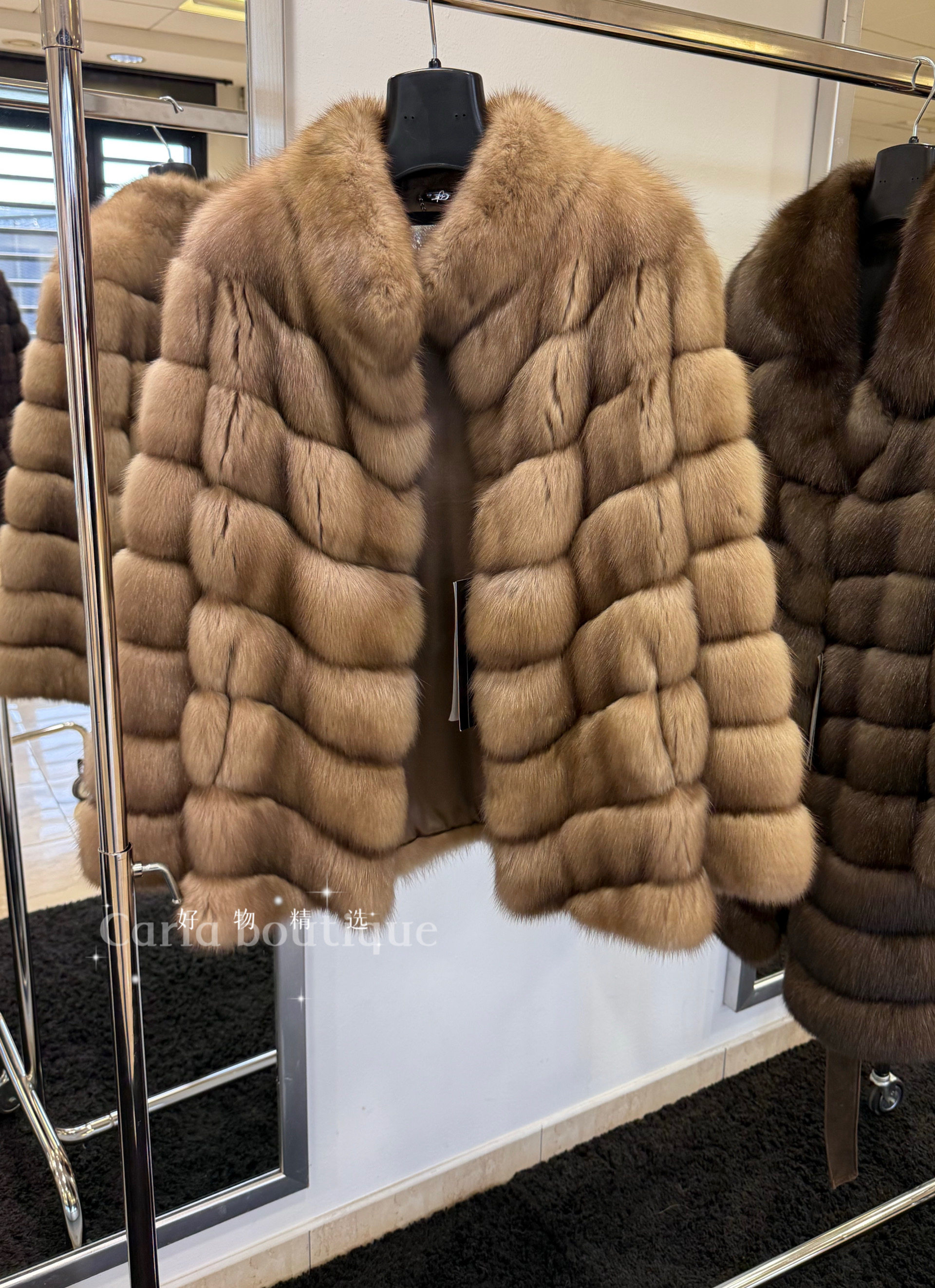 Malamati 浅色俄罗斯紫貂 amber色 v纹 立领 意大利正品代购