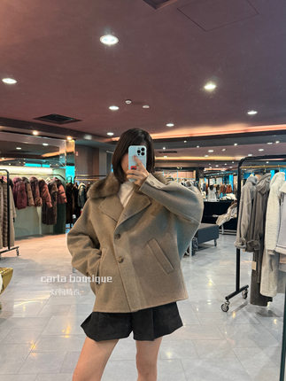 待开价 Rindi 羊绒拼紫貂 紫貂领大衣 26秋冬新款意大利正品代购
