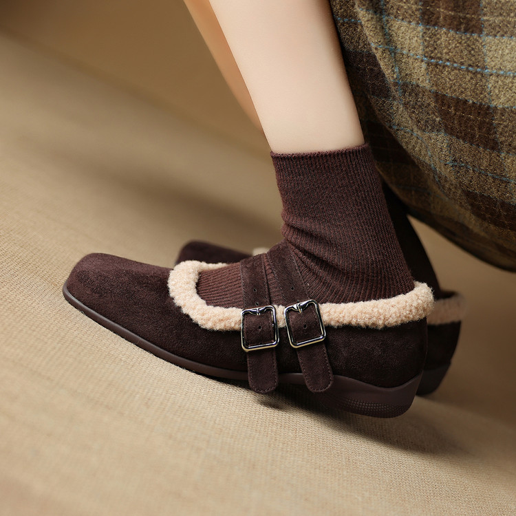 羊猄皮3cm跟软底加绒里玛丽珍单鞋女冬保暖防滑双皮带扣毛毛棉鞋
