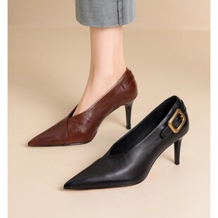 巨软真皮7cm细跟尖头高跟鞋女单鞋欧美时尚ol显瘦皮带扣V口奶奶鞋