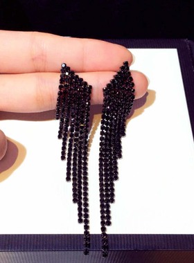 S925银针满钻黑色耳环精致长款流苏女显脸瘦的耳线适合圆脸耳钉