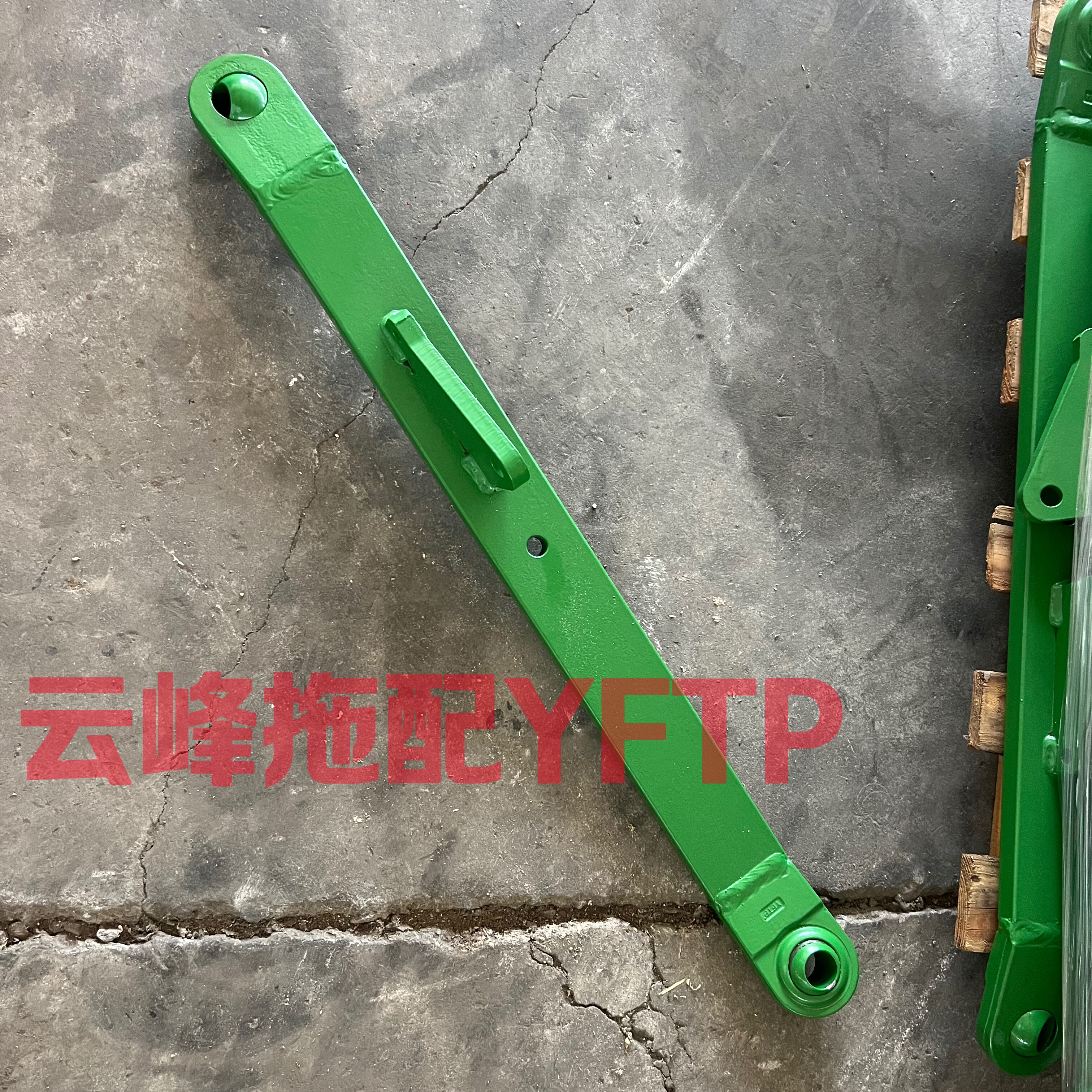 约翰迪尔5-754 854  5E系列悬挂下拉杆 大臂