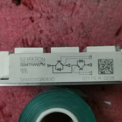 出1个SKM300GB063D--议价商品
