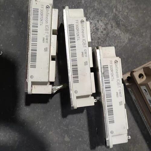 英飞凌IGBT模块FF300R12KT4现货3个--议价商品