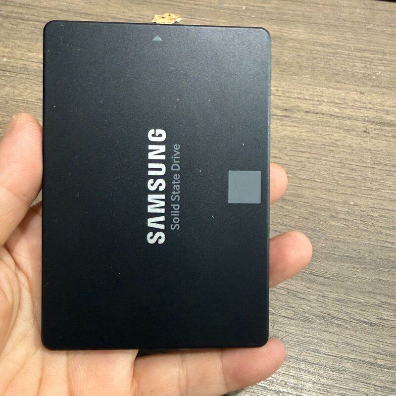 三星870 EVO 500GB固态硬盘,2.5寸SATA接口--议价商品