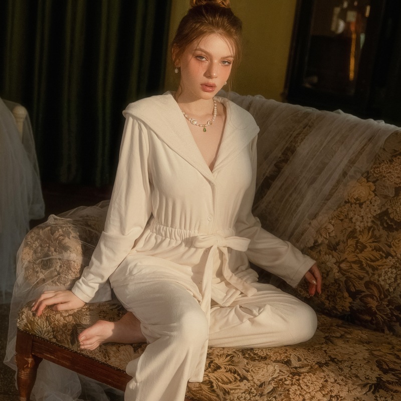 女性海岛绒保暖长袖上衣长裤套装