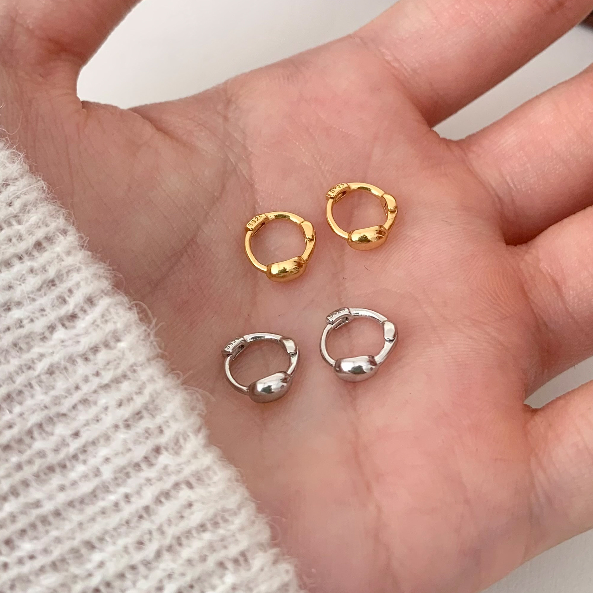 岚屿  嘟嘟/迷你素圈法式简约925银耳骨扣复古气质小巧耳圈耳环,饰品/流行首饰/时尚饰品新,银饰耳饰,淘宝优惠券,粉丝福利购,淘宝优惠卷