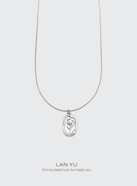 岚屿郁金香不规则方牌花朵项链