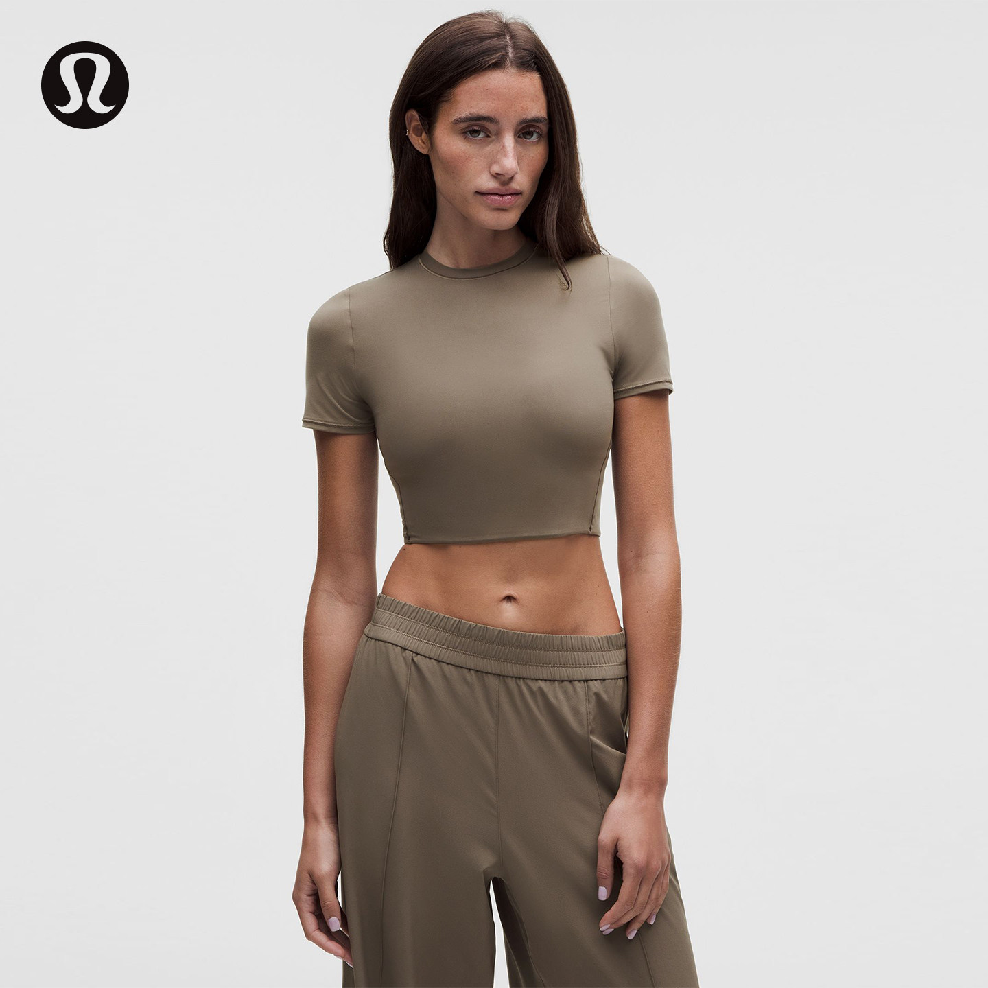 Nulu 女士短款圆领短袖 T 恤 速干芯吸丨lululemon丨LW3HPQS图片