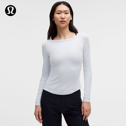 Hold Tight 女士紧身剪裁船型领口长袖 T 恤丨lululemon丨LW3IVTS