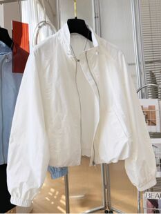 春装女款2026新款早春韩系独特漂亮外套女巨好看薄款立领短款夹克