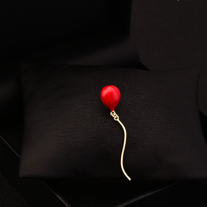 可爱少女配饰红色气球小领针胸针