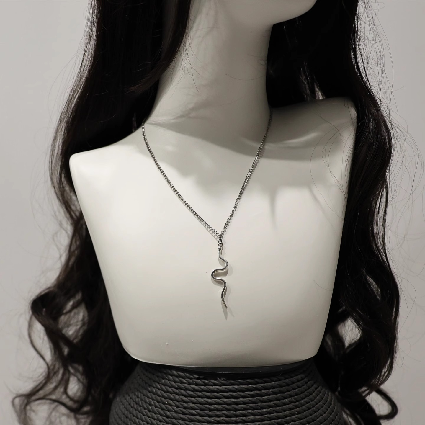 项链锁骨链个性甜酷颈链配饰