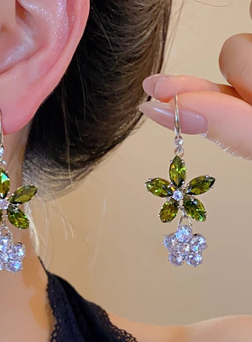 MEILAIFUREN高端定制 绿色锆石花朵吊坠项链耳环手链套装骨链首饰