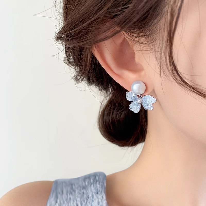 蓝色渐变花朵珍珠耳钉纯银耳饰