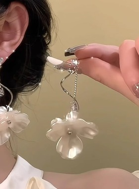 MEILAIFUREN高端定制法式复古白色花朵流苏耳环气质长款耳坠耳饰