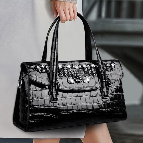 鳄鱼纹手提包2025新款真皮中年妈妈斜挎包百搭大容量单肩包