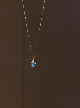 蓝色爱心项链女时尚轻奢心形锆石吊坠锁骨链送女友礼物气质简约