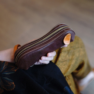 手工植鞣牛皮可爱复古文艺大容量文具钢笔袋真皮化妆工具收纳包