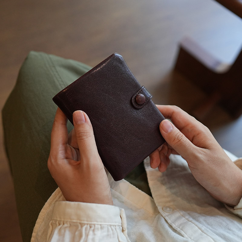 植鞣牛皮复古简约轻薄便携钱包