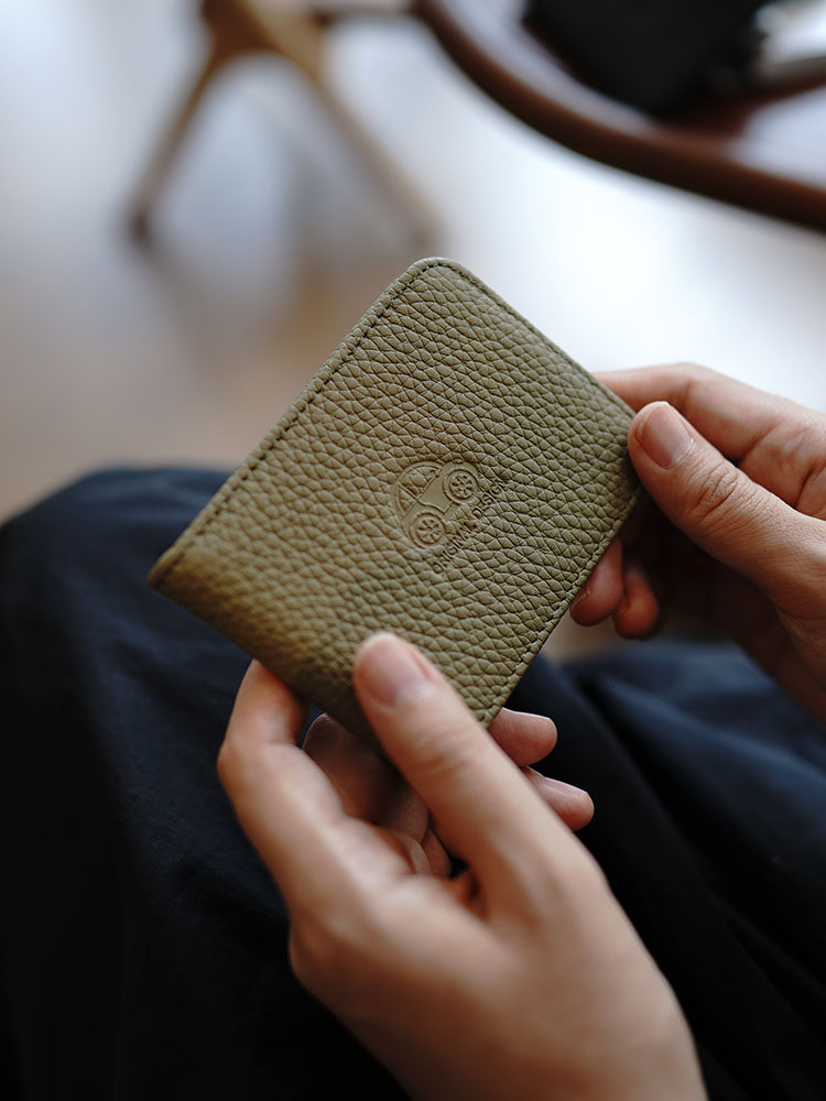 Cute first-layer cowhide car genuine leather driver's license case, ultra-thin driver's license holder, ID card case thumbnail 4
