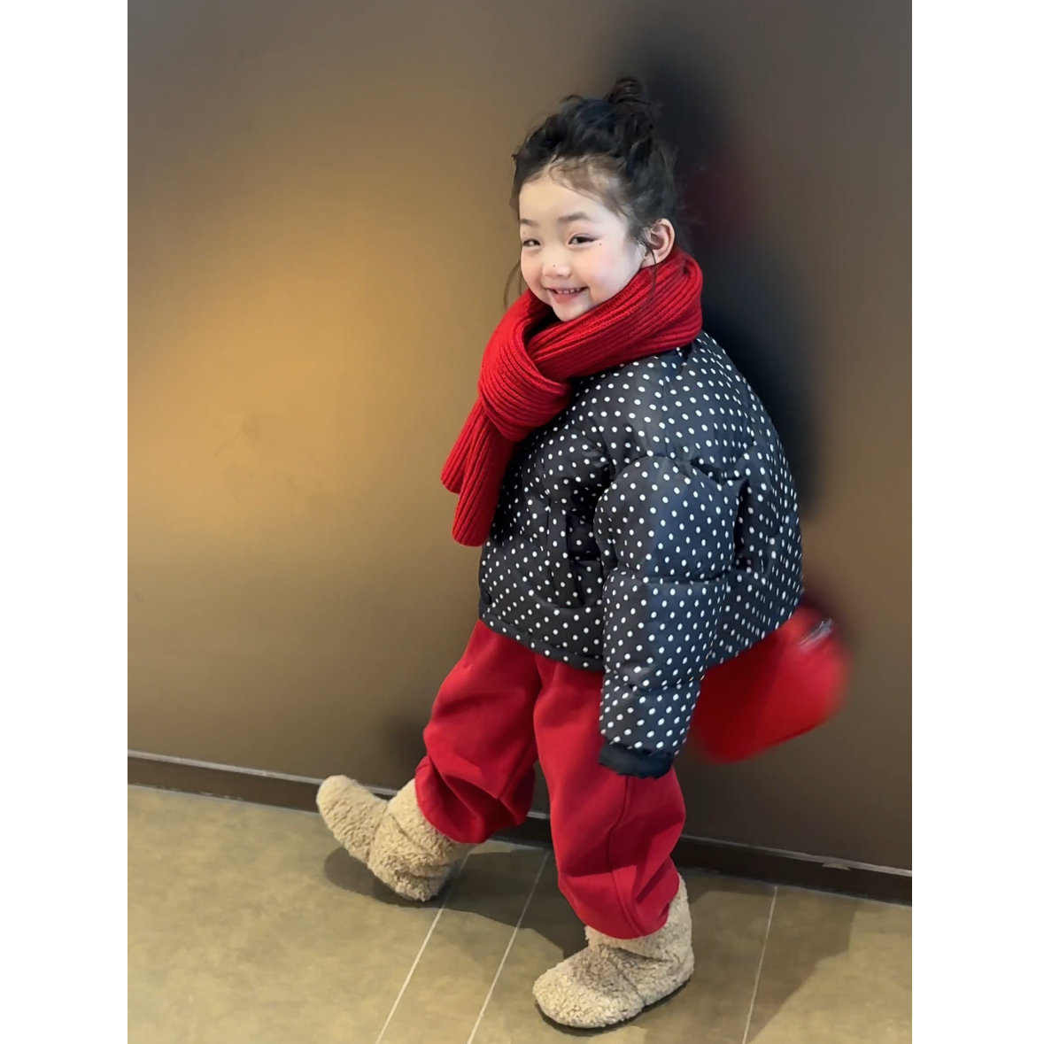 女童波点棉衣秋冬棉服外套韩版