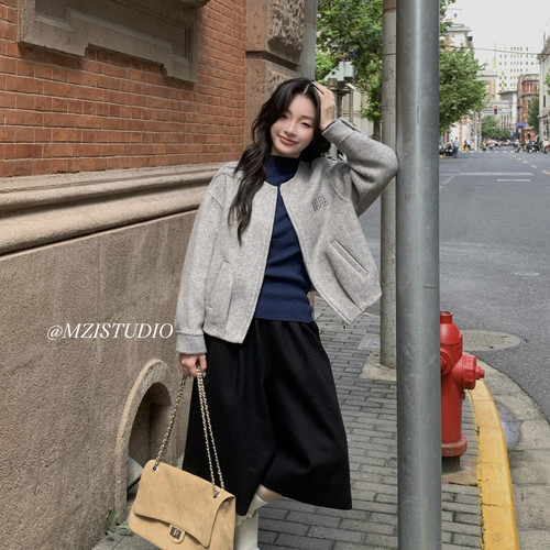 MZI STUDIO-毛字母绣花圆领口袋拉链松弛感短外套(含1羊毛)YR017#