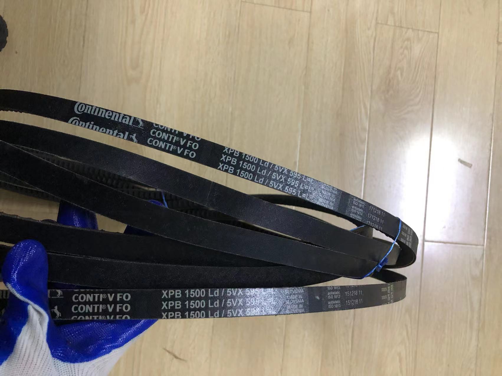 Continental德国马牌带齿三角带