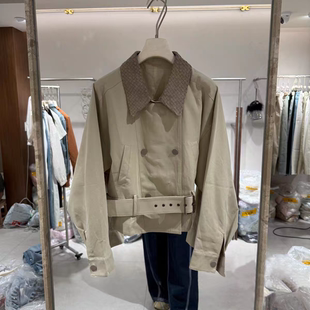 2026春季新款领口编织麂皮绒双排扣翻领短款腰带收腰风衣外套女款