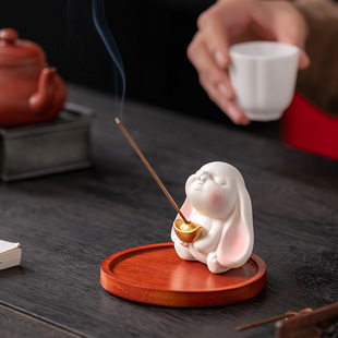 创意可爱兔子线香底座托盘檀香点香插香立式 陶瓷家用室内熏香摆件