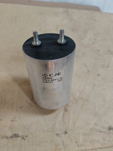 CJE薄膜无极电容1200V 270UF 体积：95*145mm 一只25元不包邮