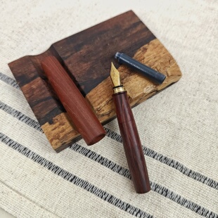 四美具小拙口袋钢笔小叶红檀木质笔杆配施密特5号尖简约高级送礼