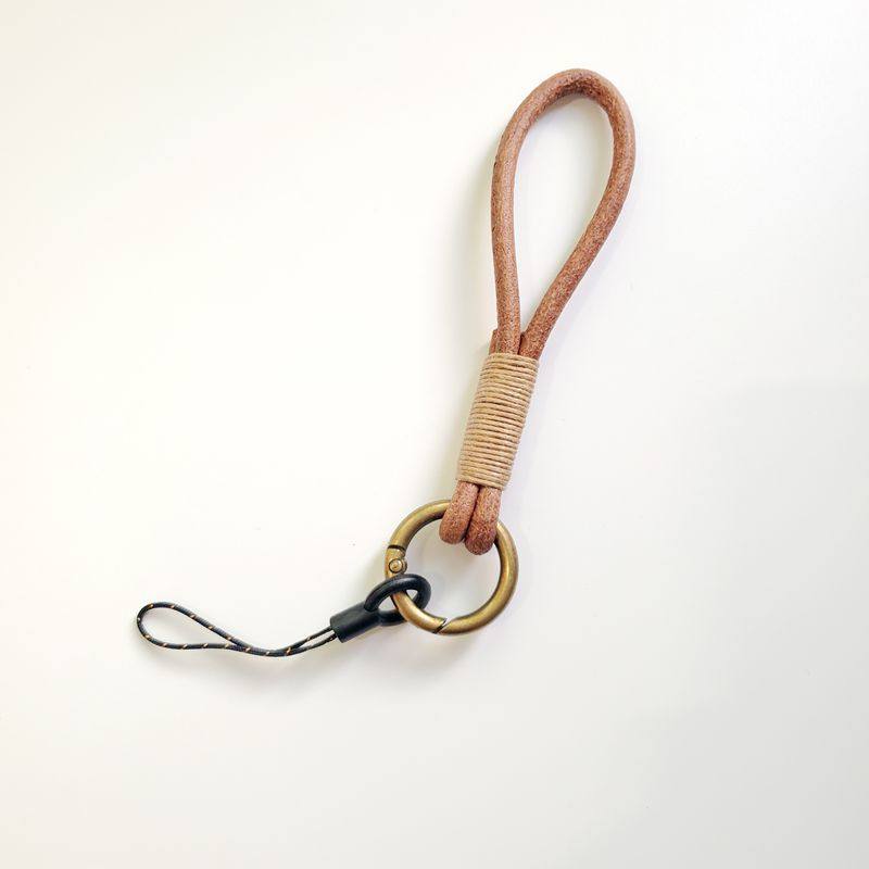纯天然本色牛皮绳钥匙扣编织汽车圈链复古简约面包挂件短款摩托车