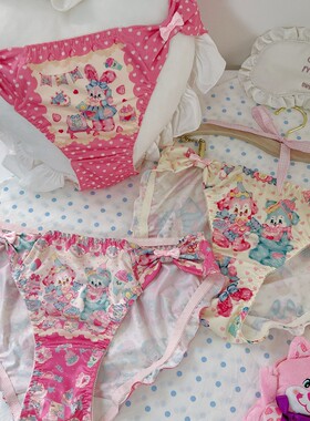 日系可爱甜点猫咪印花内裤ins风花边纯棉舒适包臀学生三角裤女士