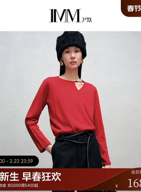 IMM尹默2025年冬美丽诺羊毛斜门襟镂空大红色毛针织衫上衣女