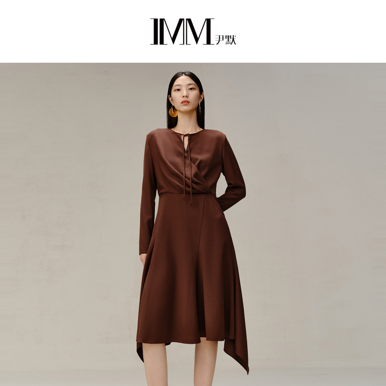 IMM尹默女装春秋季美利奴绵羊毛斜裁不对称下摆中长连衣裙
