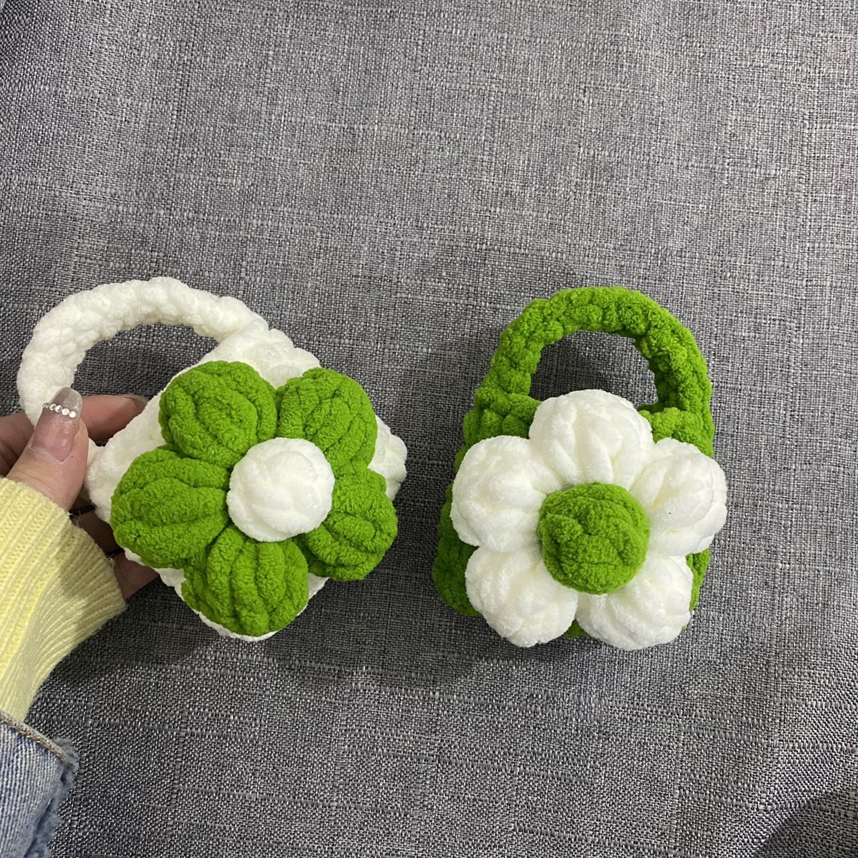 自制diy手工编织可爱材料包泡芙花毛线花朵耳机套耳机包手提迷你,箱包皮具/热销女包/男包,通用款女包,淘宝优惠券,粉丝福利购,淘宝优惠卷