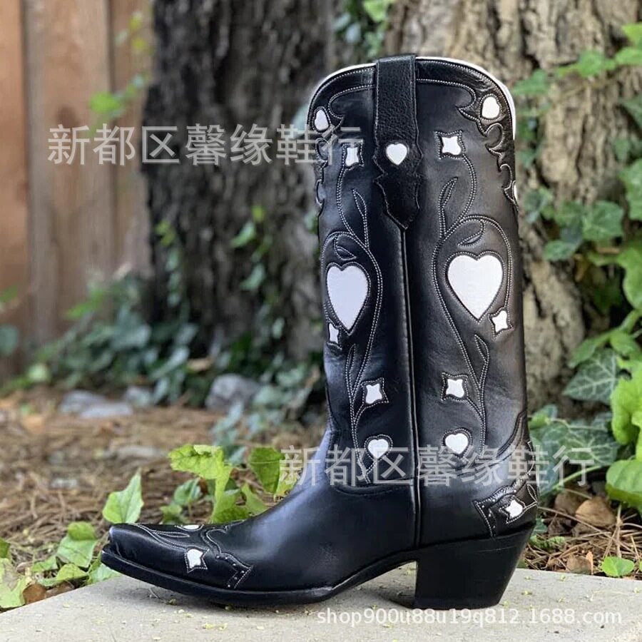 2023欧美跨境35-43粗跟中跟套筒桃心刺绣拼接高筒靴皮靴女靴X614