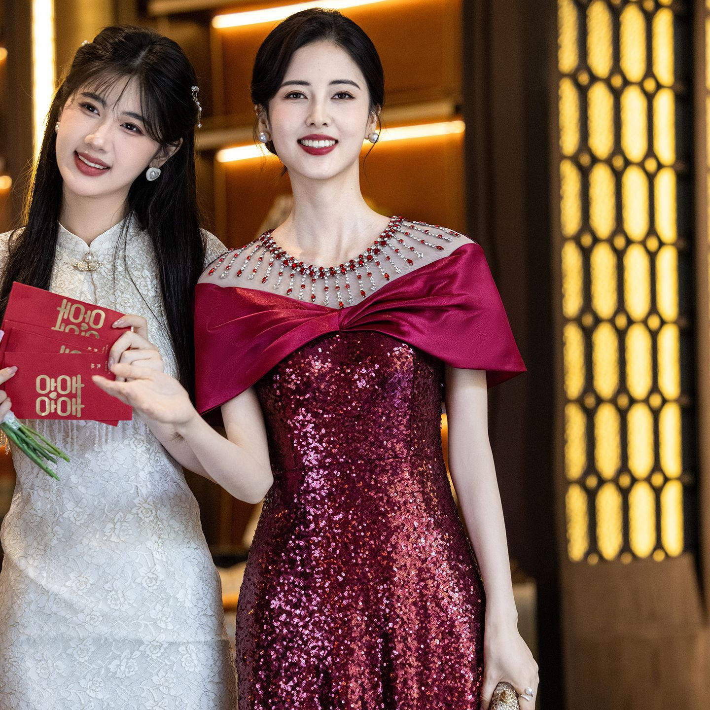 新款优雅亮片修身鱼尾婚礼酒红色连衣裙源头厂家现货,女装/女士精品,礼服/晚装,淘宝优惠券,粉丝福利购,淘宝优惠卷