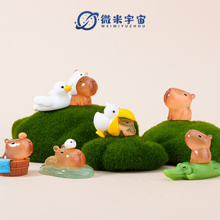 可爱夜光卡皮巴拉水豚公仔仿真动物模型玩偶小摆件发光玩具小物件