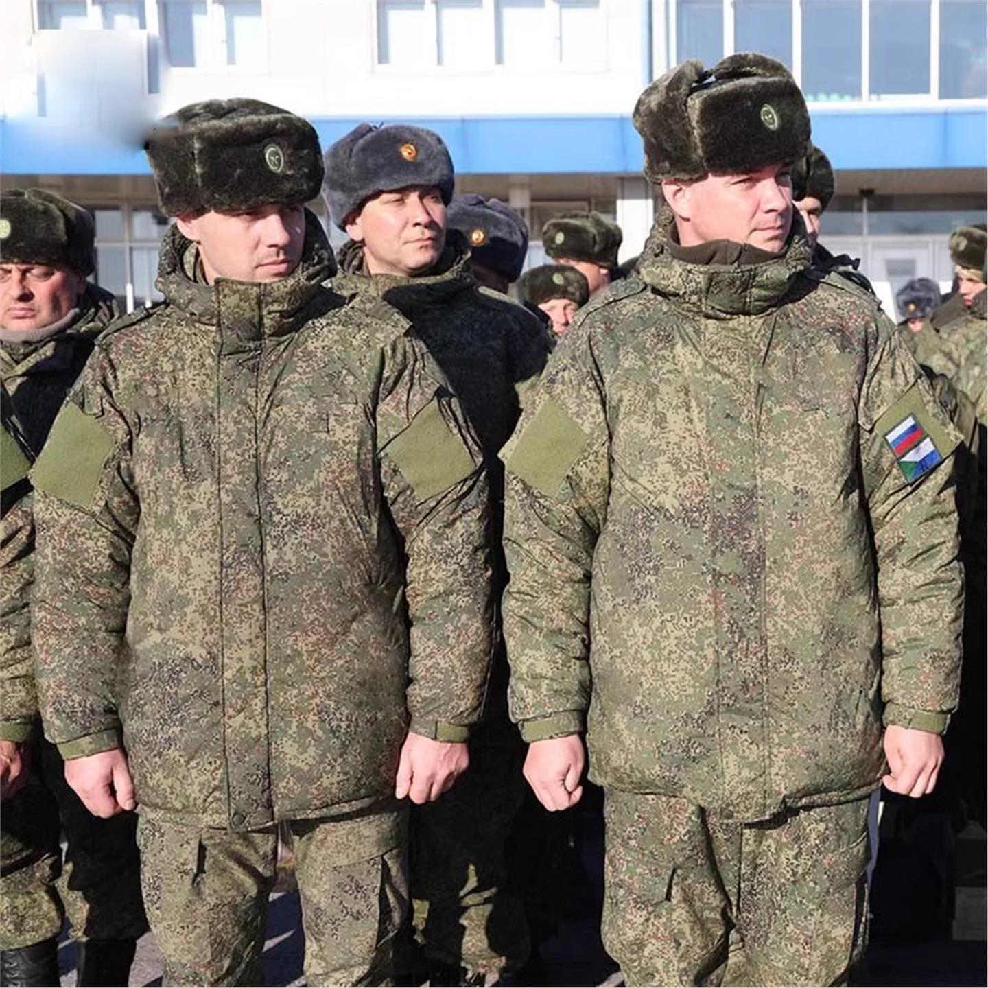 冬季俄罗斯防寒服男棉服套装